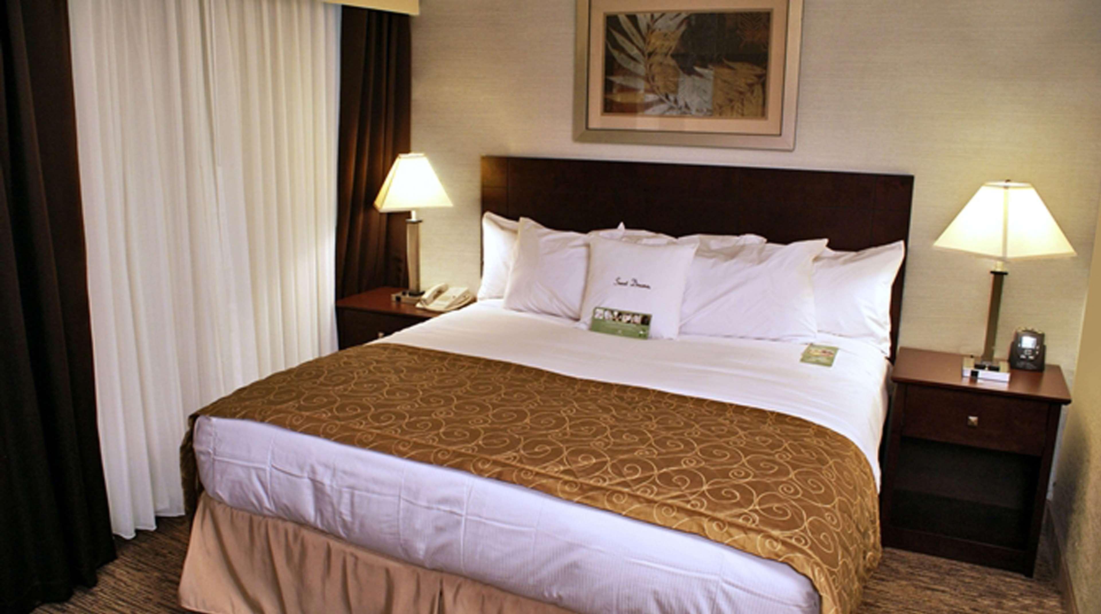 Doubletree By Hilton Rocky Mount Hotel Exterior photo