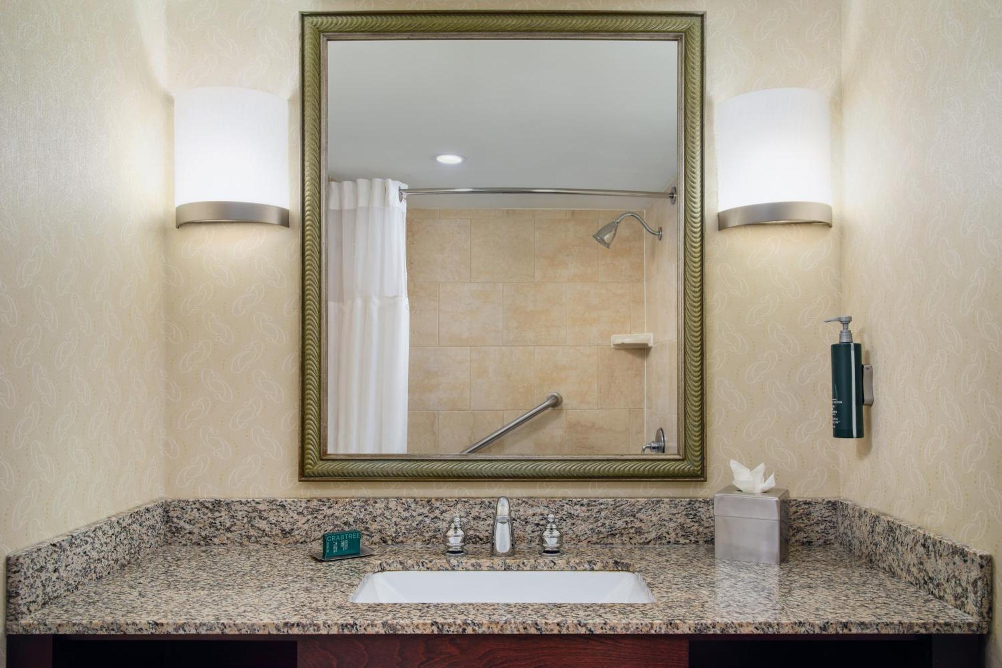 Doubletree By Hilton Rocky Mount Hotel Exterior photo