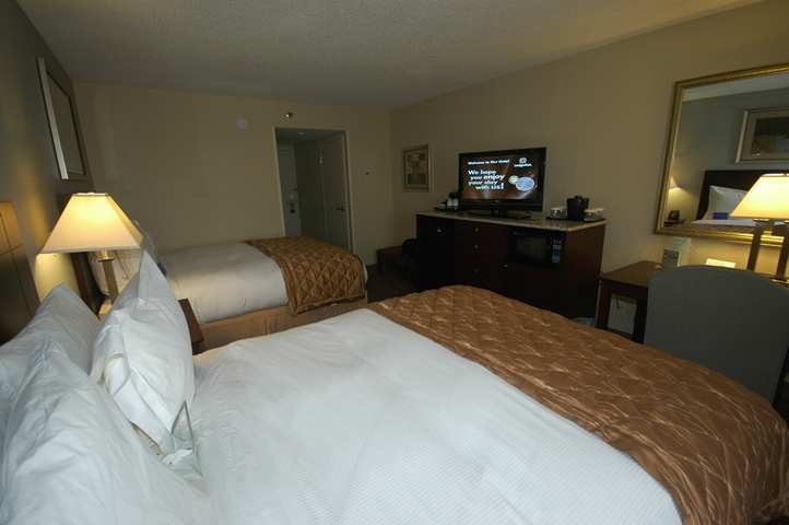 Doubletree By Hilton Rocky Mount Hotel Room photo